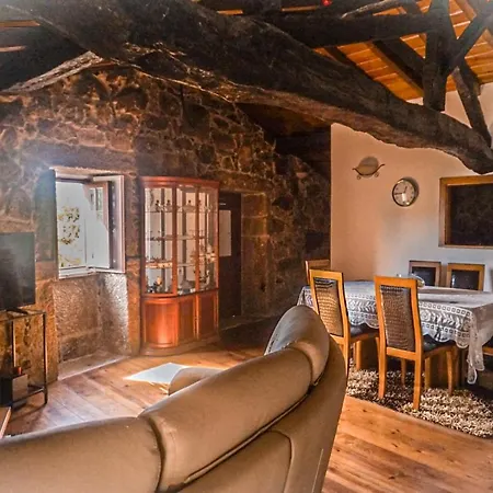Casa Nova De Germil *